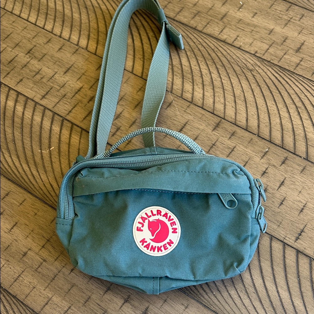 Fjallraven Kånken Mini Bag in Teal